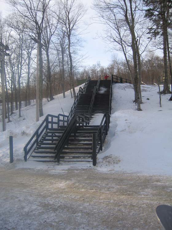 STOWE2004STEELSTEPS.jpg